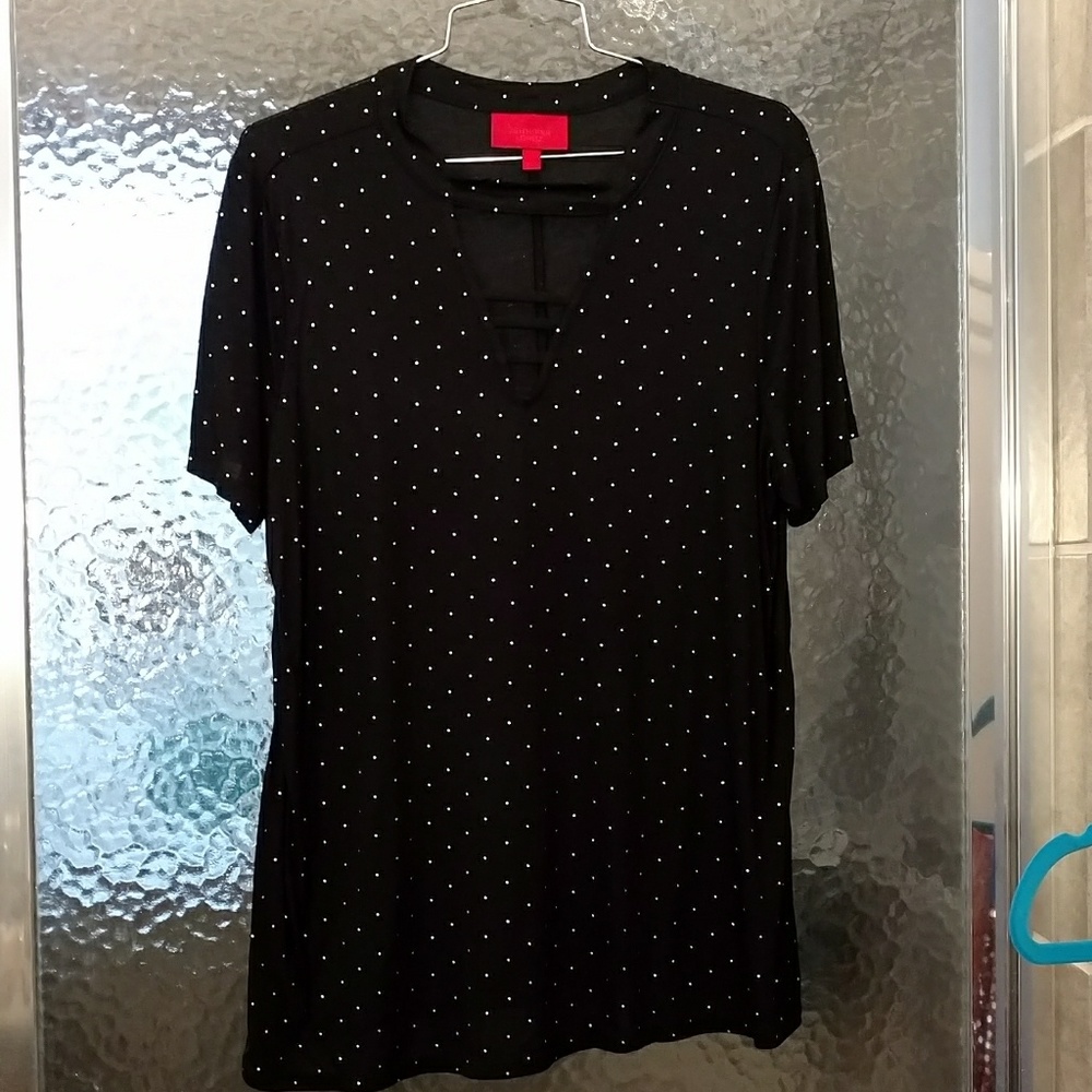 Black shirt
